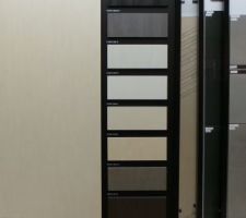 Le deuxi&egrave;me en partant du haut pour la salle de bain en 30x60