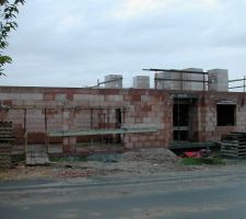 Dalle étage et escalier coulés le 13/05/2013