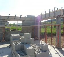 Linteau fen&ecirc;tre et baie vitr&eacute;e cuisine