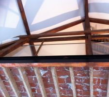 Pose de plaque de verre pour la mezzanine