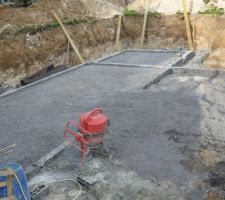 Pose des graviers pour le drainage