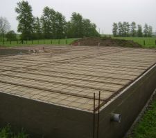 L'angle avant droit de la maison