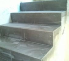 Escalier de l &eacute;tage ; presque sur le palier