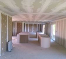 Photo des trois plan de travail de ma cuisine