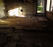 RDC East demolition plancher 2
