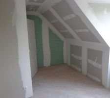 Chambre Fille avec maxi placard