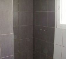 22 mai : fin faïence sdb étage