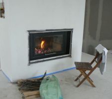 Faisait froid aujourd'hui je suis resté comme un petit vieux devant mon feu !!!