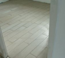 Carrelage de notre chambre