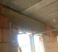 Linteau fenêtre coulé