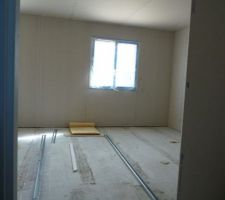 Une chambre pas encore fermée