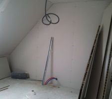 Cloisons de la chambre 2