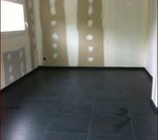 Carrelage coin salon