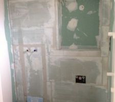 Doublage de la cloison pour douche &agrave; l'italienne