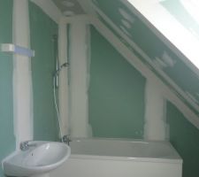 Salle de bain du haut n°3