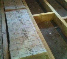 Réhausse et 200 mm d'isolation au sol ...