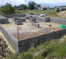 Construction du vide sanitaire.