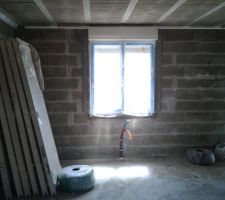 Fenetre c&ocirc;t&eacute; cuisine