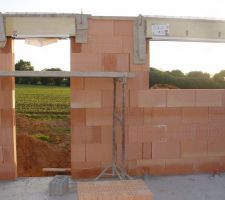 Fenetre de la cuisine et porte fenetre acc&egrave;s ouest