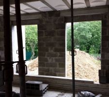 Vue sur futur terrasse et jardin