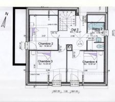 Étage sans le garage fenêtres des chambre 3 et 4 au sud