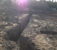 Fouille pour fondation &agrave; l'engin