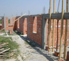 Tout les détails de la  construction sur : http://construire-sa-maison-soi-meme.e-monsite.com/