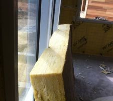 24 cm d'&eacute;paisseur pour la laine de verre du plafond