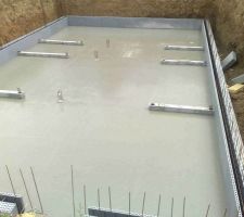 Dalle enfin coulée auj.  Béton auto plaçant !!