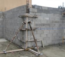 R&eacute;disseurs et autre pilier de soutien de poutre de garage