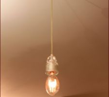 Lampe à filaments vue restaurant Les Bains à Rennes