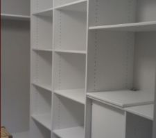 Dressing, trappe à linge cachée !