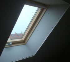 Placo autour du velux