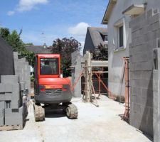 Un intrus dans la maison