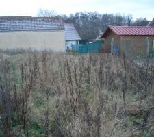 De l&agrave; on voit l'&eacute;cole maternelle juste derri&egrave;re, g&eacute;niale !