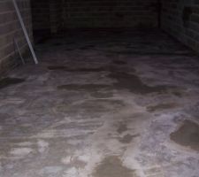 Entrée du sous sol une de long