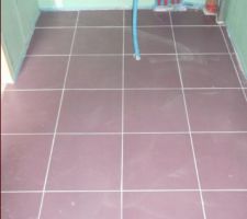 Carrelage dans la SDB joints