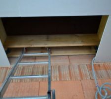 Trappe pour escalier escamotable au dessus du garage