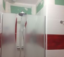 Salle d'eau du rez-de-chauss&eacute;e