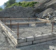 Vide sanitaire et ferraille en bonne place