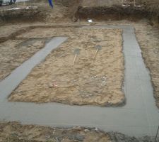 Et les fondations furent coul&eacute;es !!!