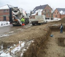 Et les fondations furent coul&eacute;es !!!