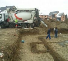 Et les fondations furent coul&eacute;es !!!