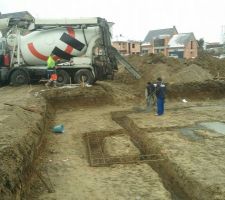 Et les fondations furent coul&eacute;es !!!