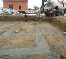 Et les fondations furent coul&eacute;es !!!