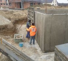 D&eacute;montage du coffrage...