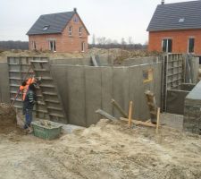 D&eacute;montage du coffrage...