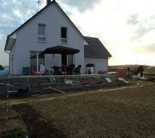 Terrasse en cours d'aménagement  jardin