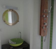 SDE du bas avec miroir installé (meuble   vasques (mr bricolage)