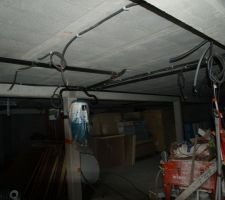 Mise en place de la centrale d'aspiration (sous-sol)